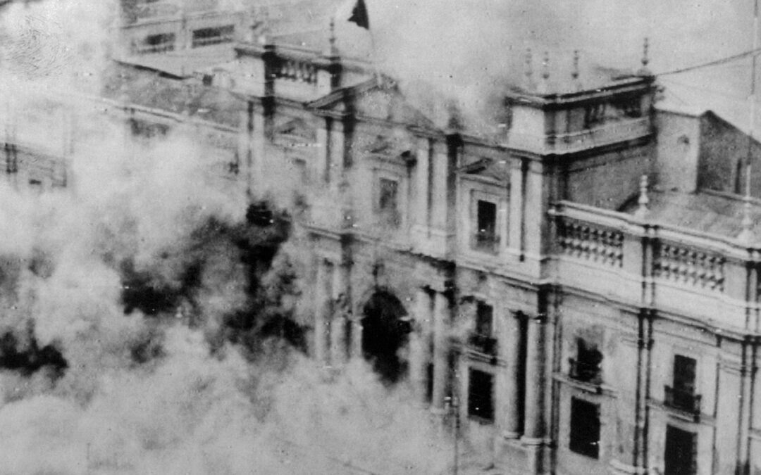 “Televisión y memoria: a 40 años del golpe de estado en Chile”, de Lorena Antezana – Reseña al artículo